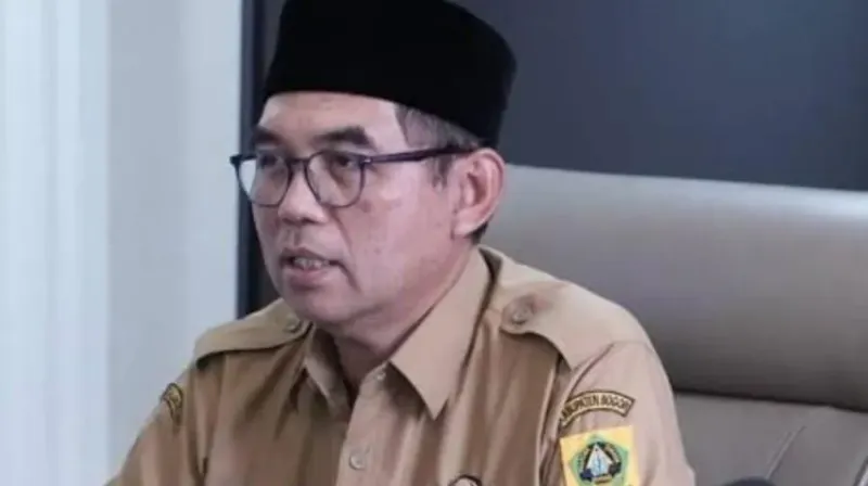 pemkab bogor berhentikan asn tersangka korupsi tender rsud