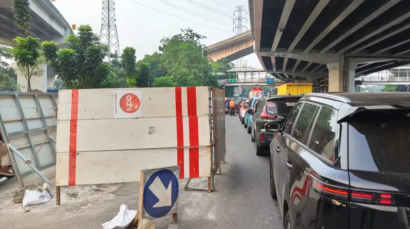perbaikan jalan