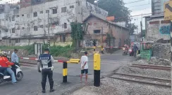 perlintasan-kereta