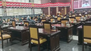 rapat-dprd-bgr