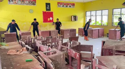 sekolah