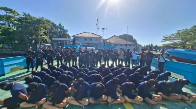 warga binaan high risk high return